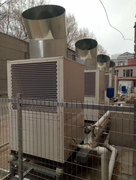 長春中醫院大學熱泵熱水項目